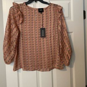 Cute top by W5 in size M